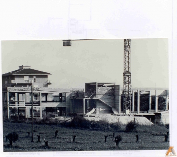  Foto storiche: la costruzione del fabbricato esistente